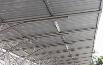 installing Itchen metal roofing